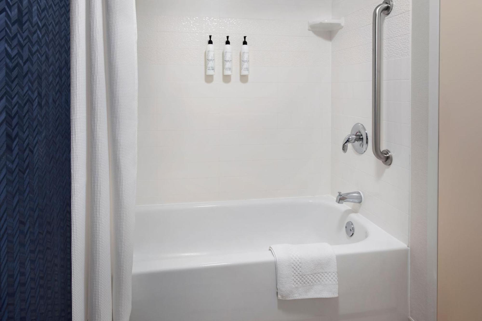 Fairfield By Marriott Inn & Suites Wallingford New Haven Εξωτερικό φωτογραφία