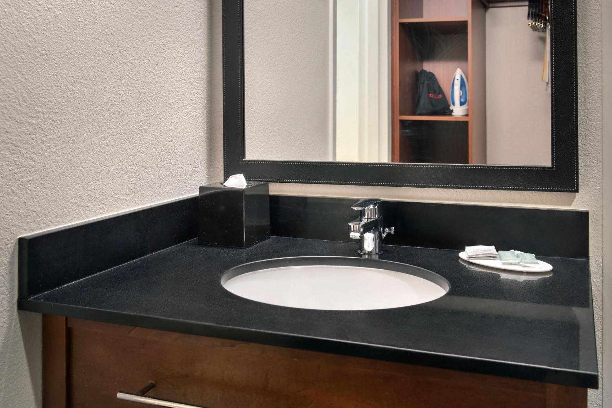 Fairfield By Marriott Inn & Suites Wallingford New Haven Εξωτερικό φωτογραφία